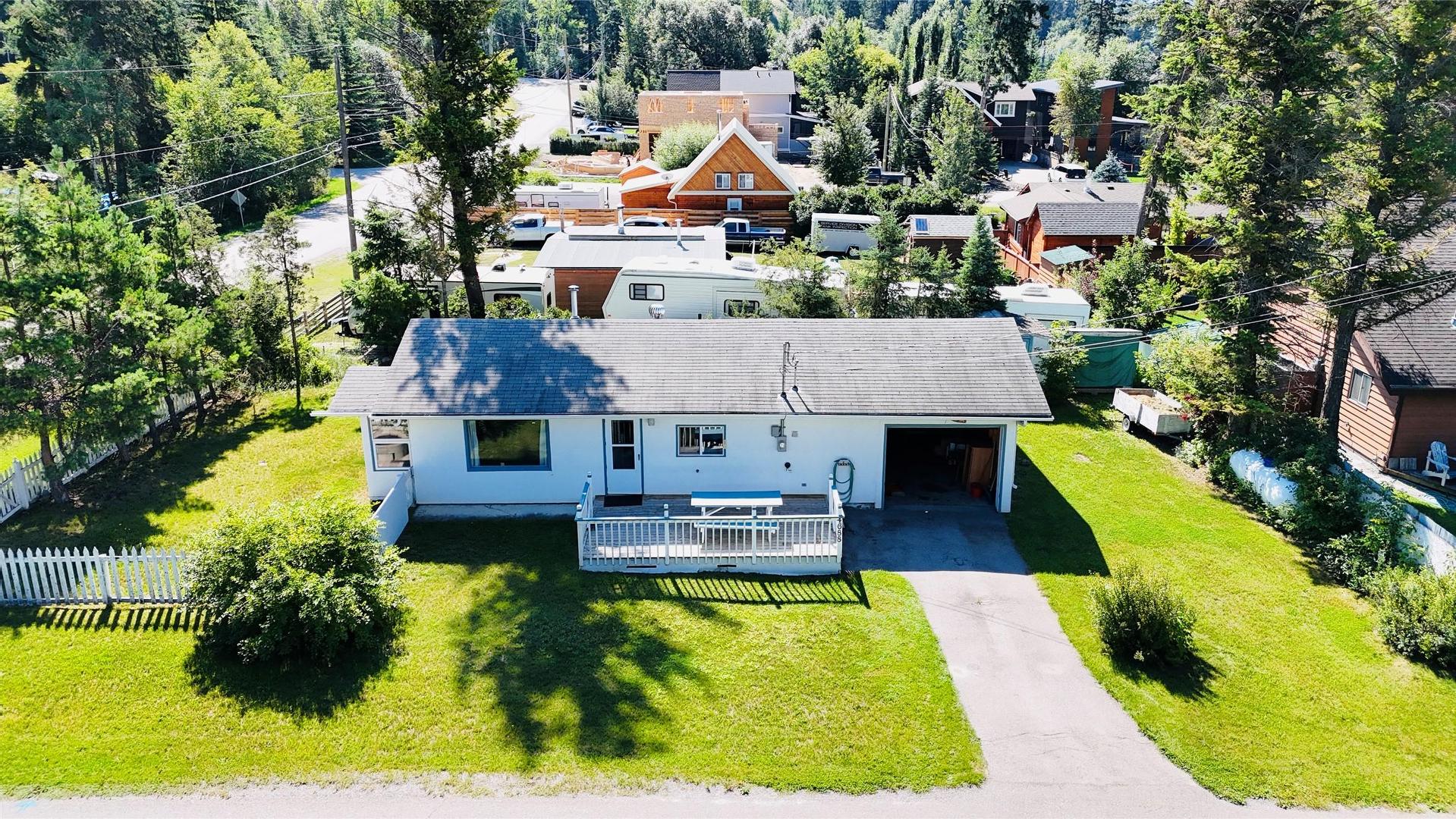 









4688


Poplar

Street,
Windermere,




BC
V0B 2L2

