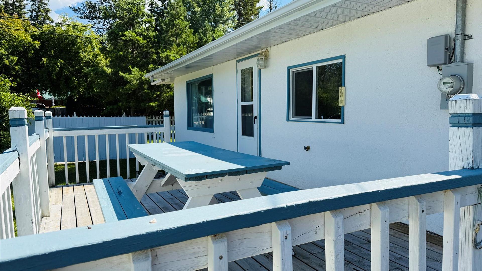 









4688


Poplar

Street,
Windermere,




BC
V0B 2L2

