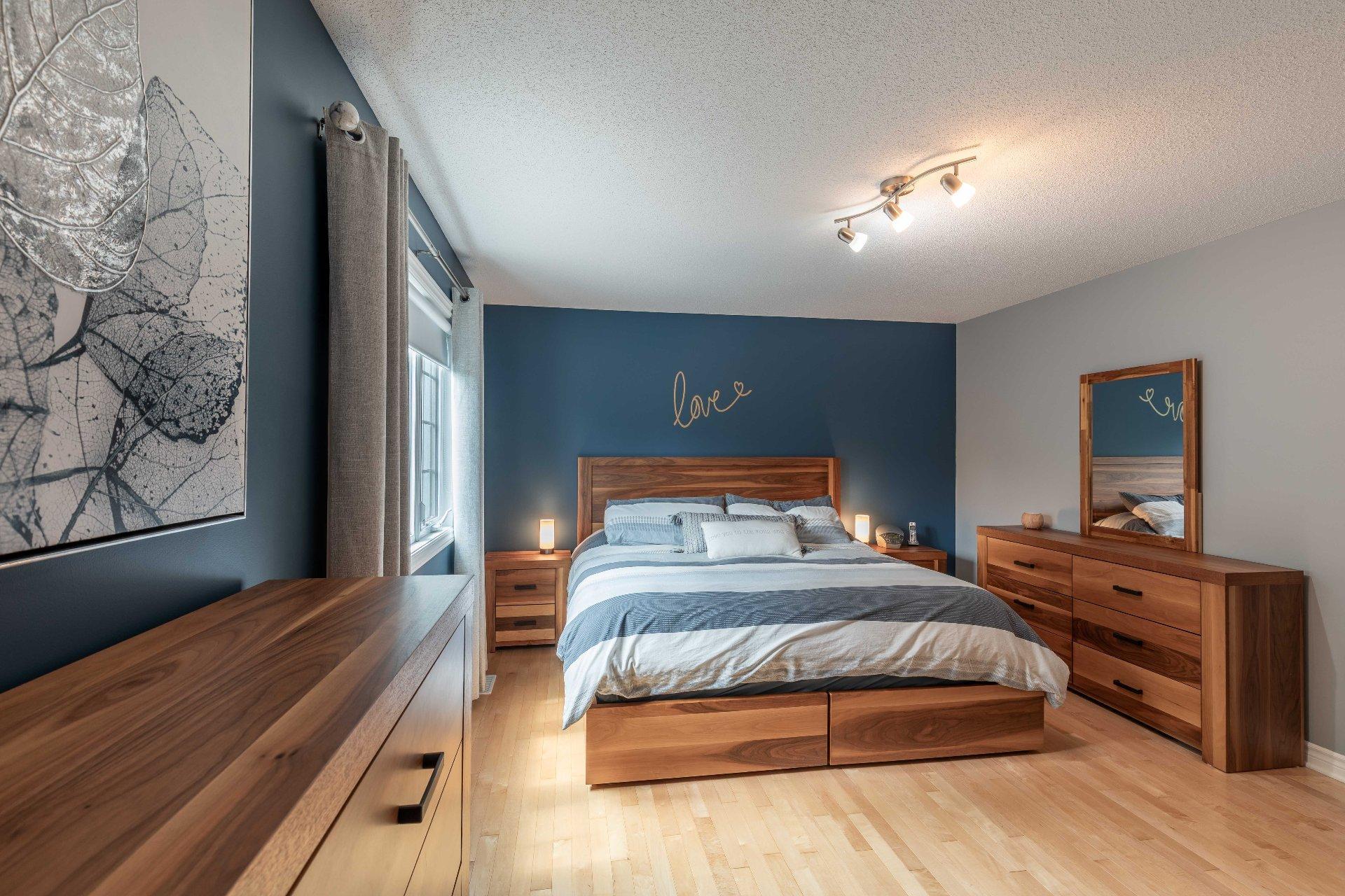 









31


Rue Jules-Verne

,
Gatineau (Gatineau),




QC
J8R2Y1

