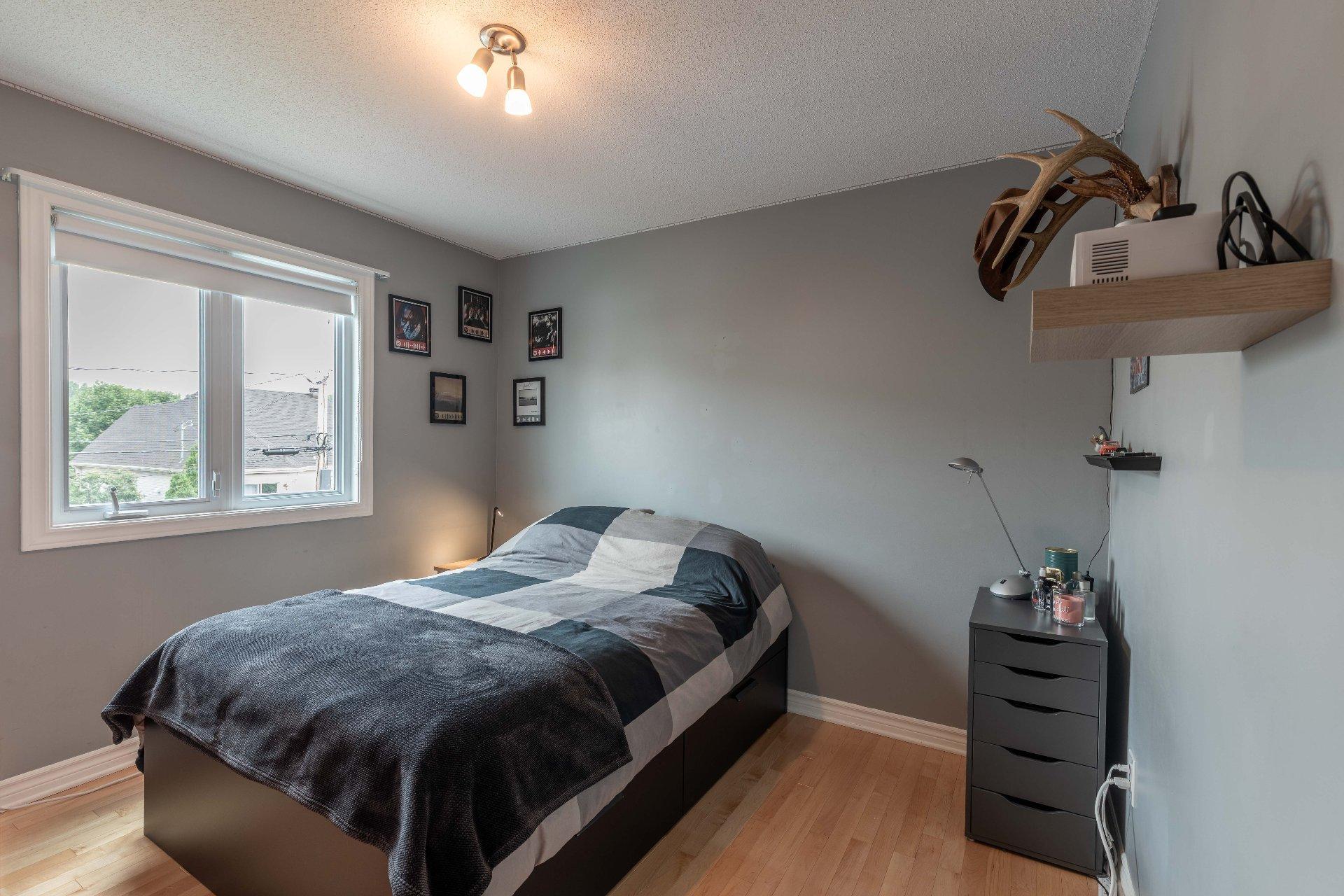 









31


Rue Jules-Verne

,
Gatineau (Gatineau),




QC
J8R2Y1

