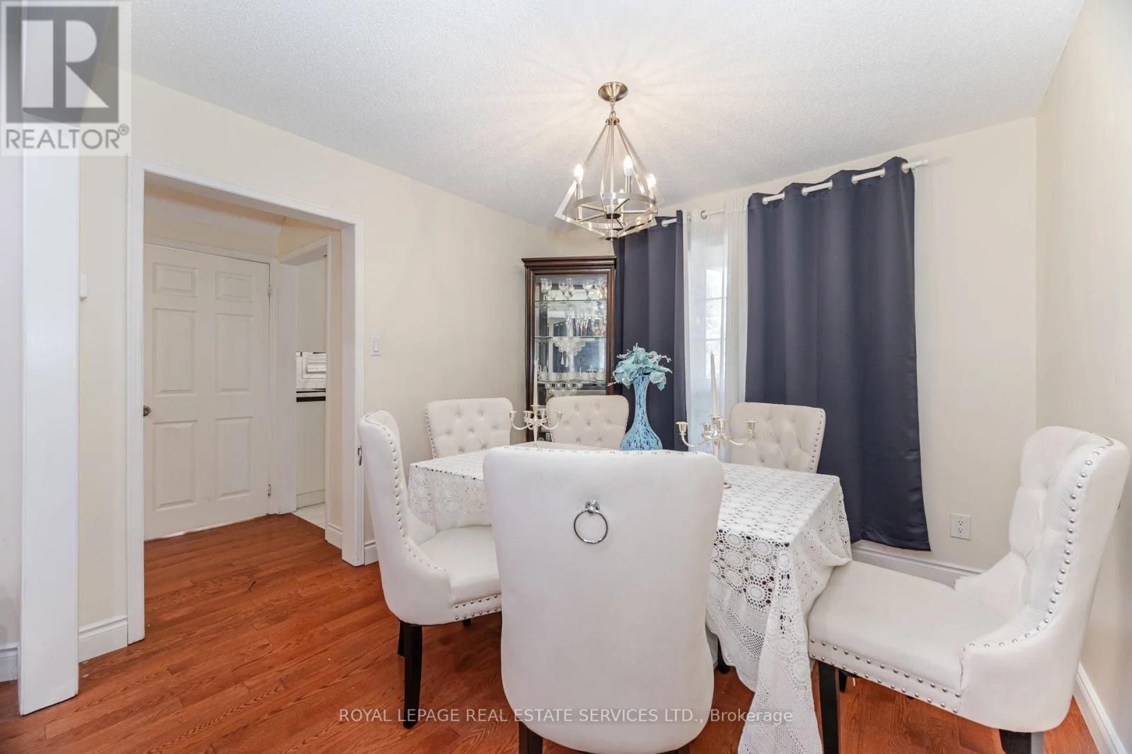 












3245 AUBREY ROAD

,
Mississauga,




Ontario
L5L5C8

