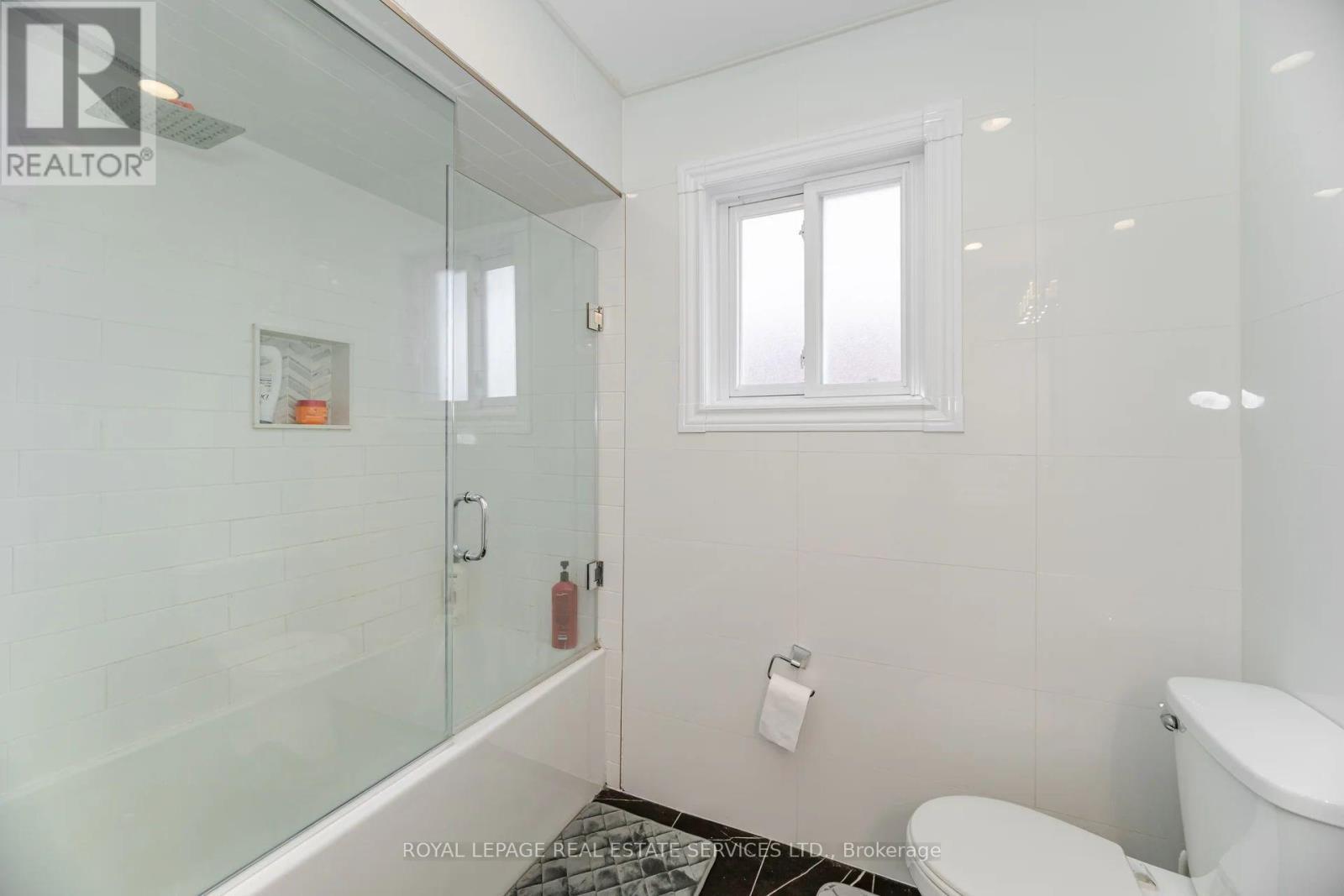 












3245 AUBREY ROAD

,
Mississauga,




Ontario
L5L5C8

