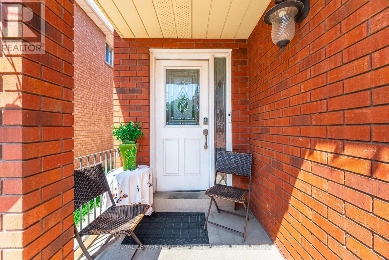 












3245 AUBREY ROAD

,
Mississauga,




Ontario
L5L5C8

