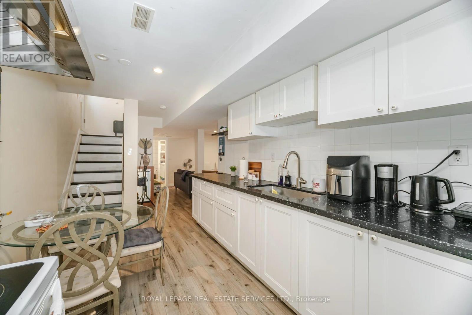 












3245 AUBREY ROAD

,
Mississauga,




Ontario
L5L5C8

