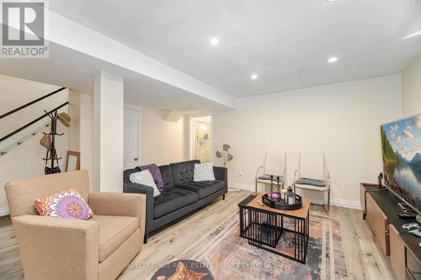 












3245 AUBREY ROAD

,
Mississauga,




Ontario
L5L5C8

