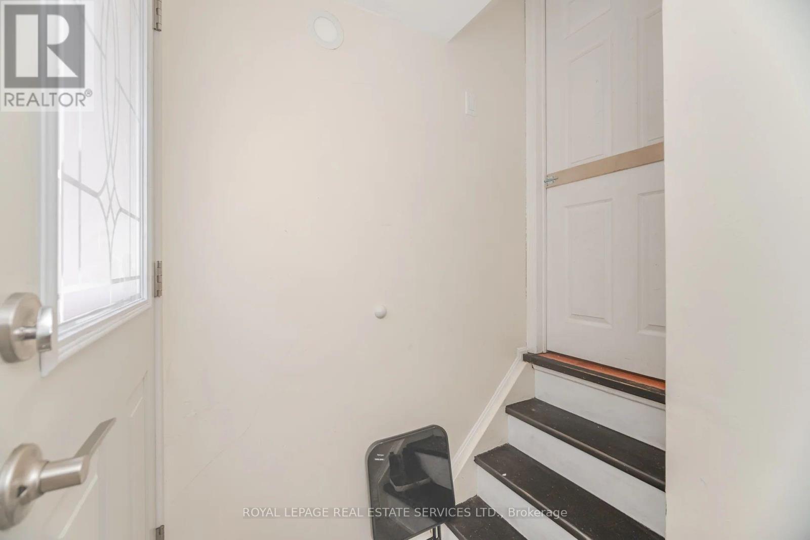 












3245 AUBREY ROAD

,
Mississauga,




Ontario
L5L5C8

