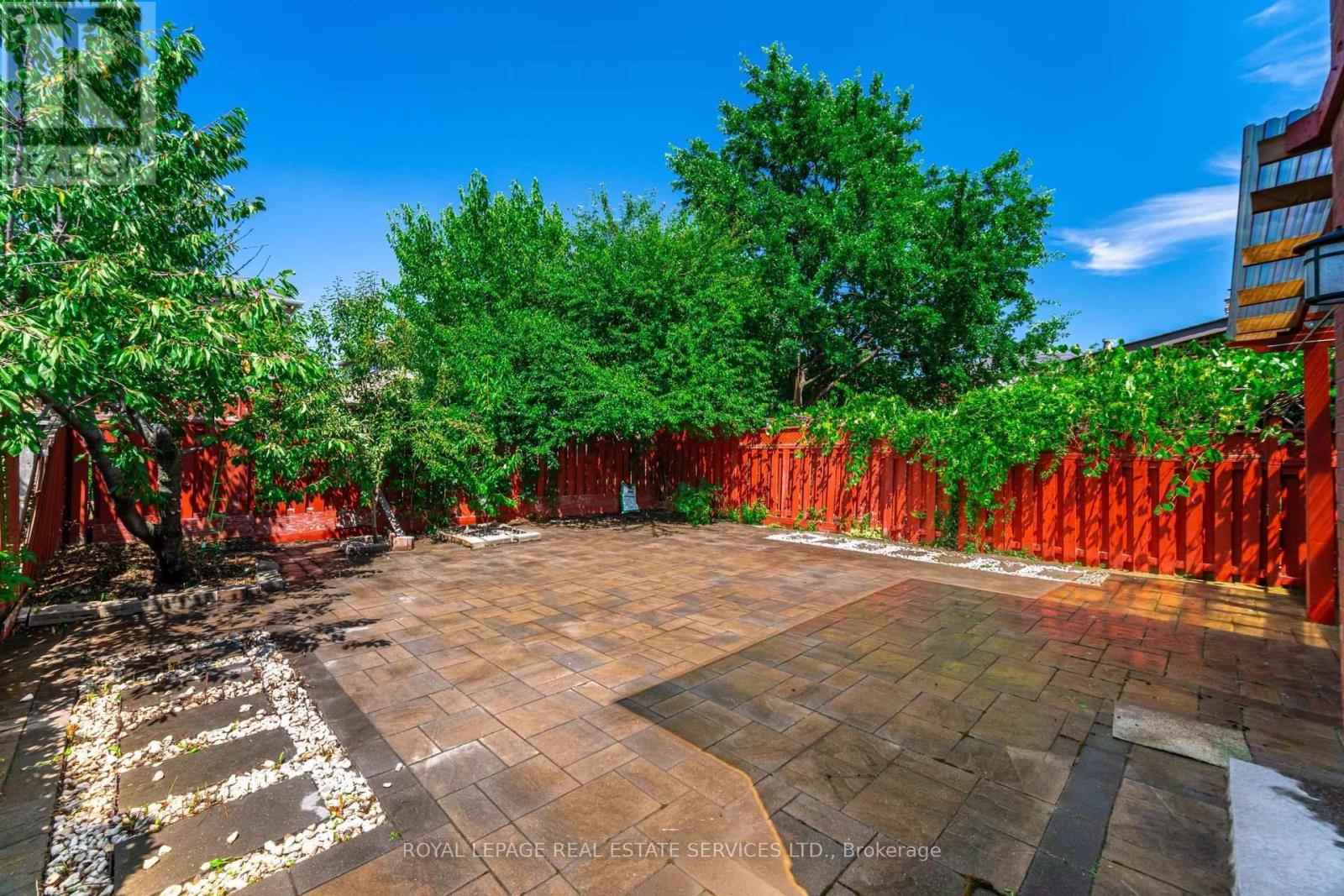 












3245 AUBREY ROAD

,
Mississauga,




Ontario
L5L5C8

