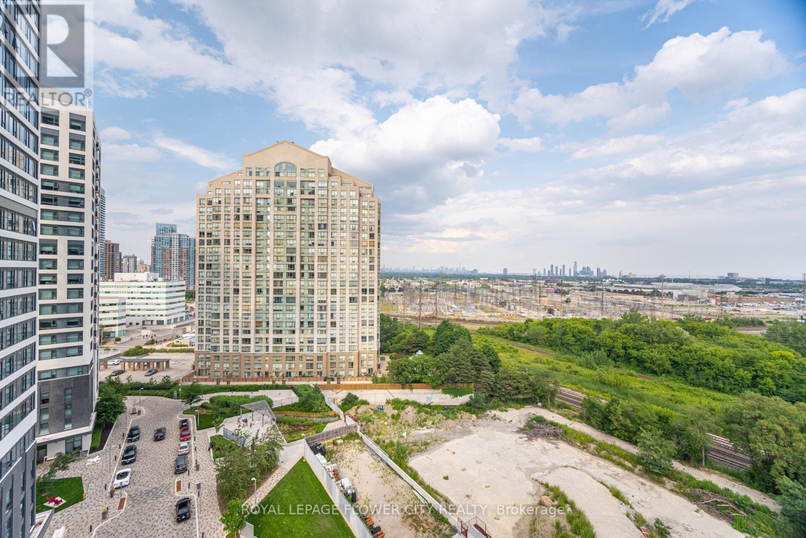 












1206 - 20 THOMAS RILEY ROAD NE

,
Toronto,




Ontario
M9B0C3

