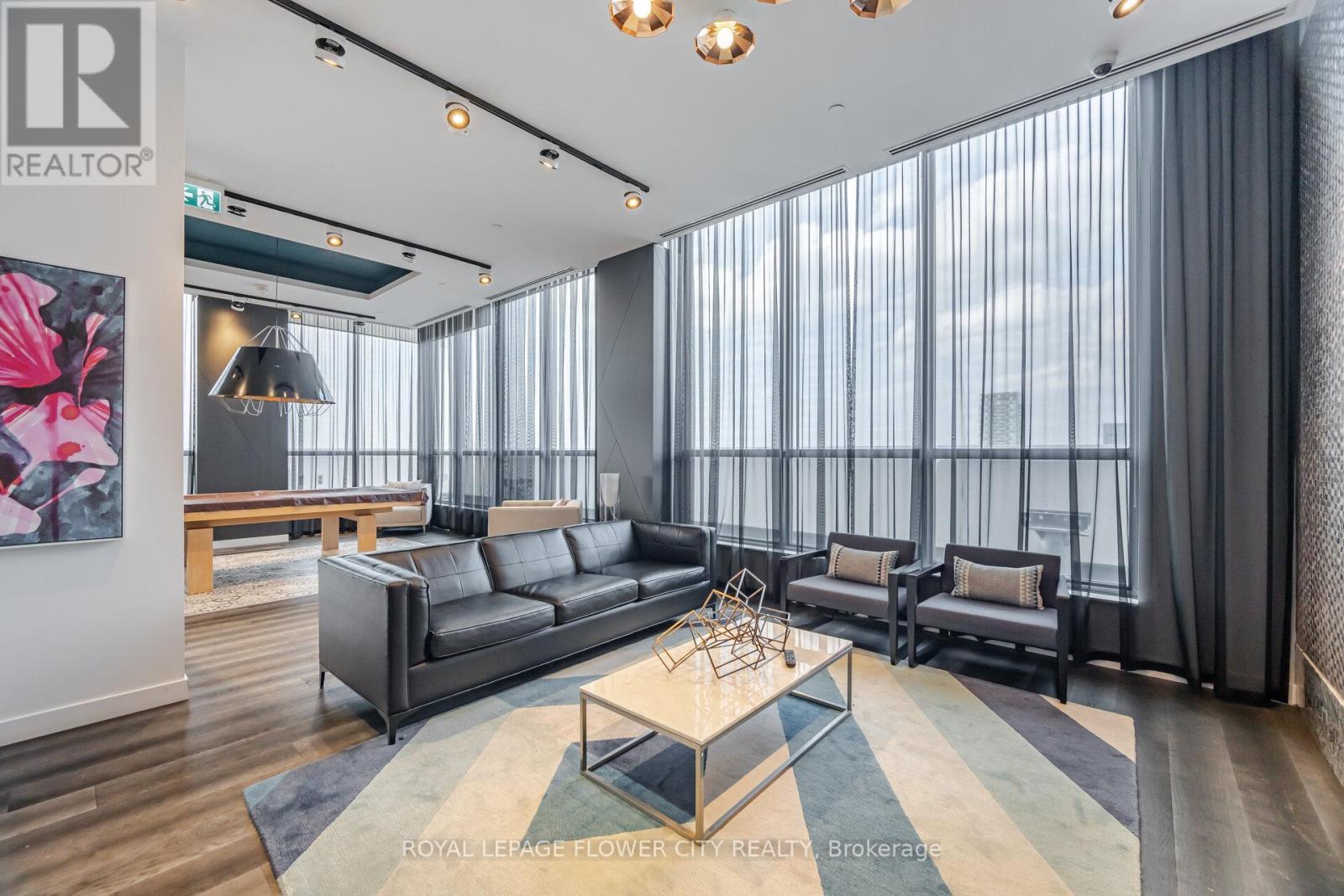 












1206 - 20 THOMAS RILEY ROAD NE

,
Toronto,




Ontario
M9B0C3

