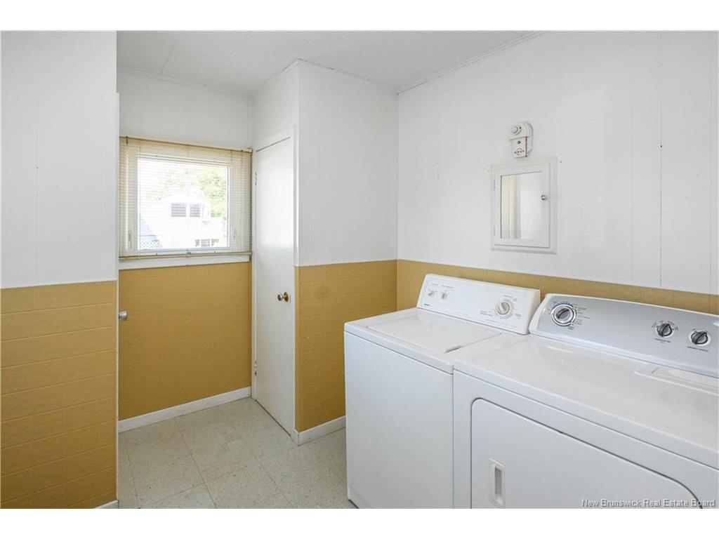









351


Saint-Pierre E.

BLVD,
Caraquet,




NB
E1W 1B4

