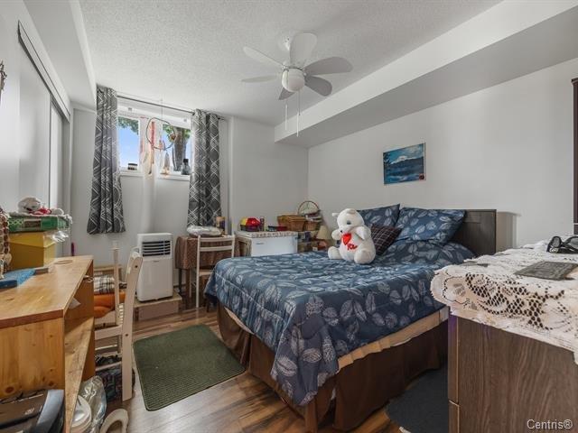 









95


Rue du Stratus

, 1,
Gatineau (Hull),




QC
J9A0H4

