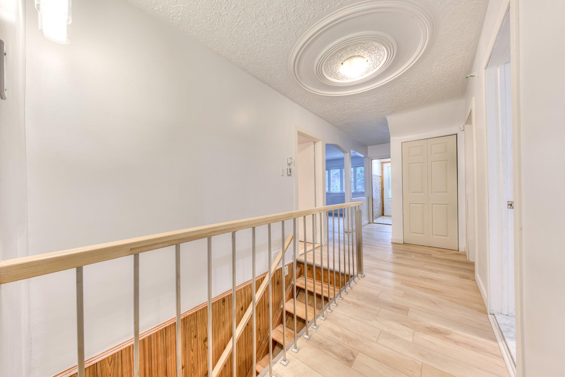 









1470


Rue Baxter

,
Montréal (LaSalle),




QC
H8N1A4

