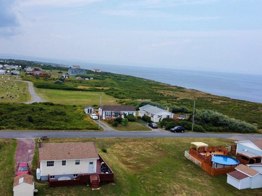 












211 Ling Street

,
New Waterford,




NS
B1H 2W3

