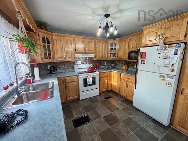












211 Ling Street

,
New Waterford,




NS
B1H 2W3

