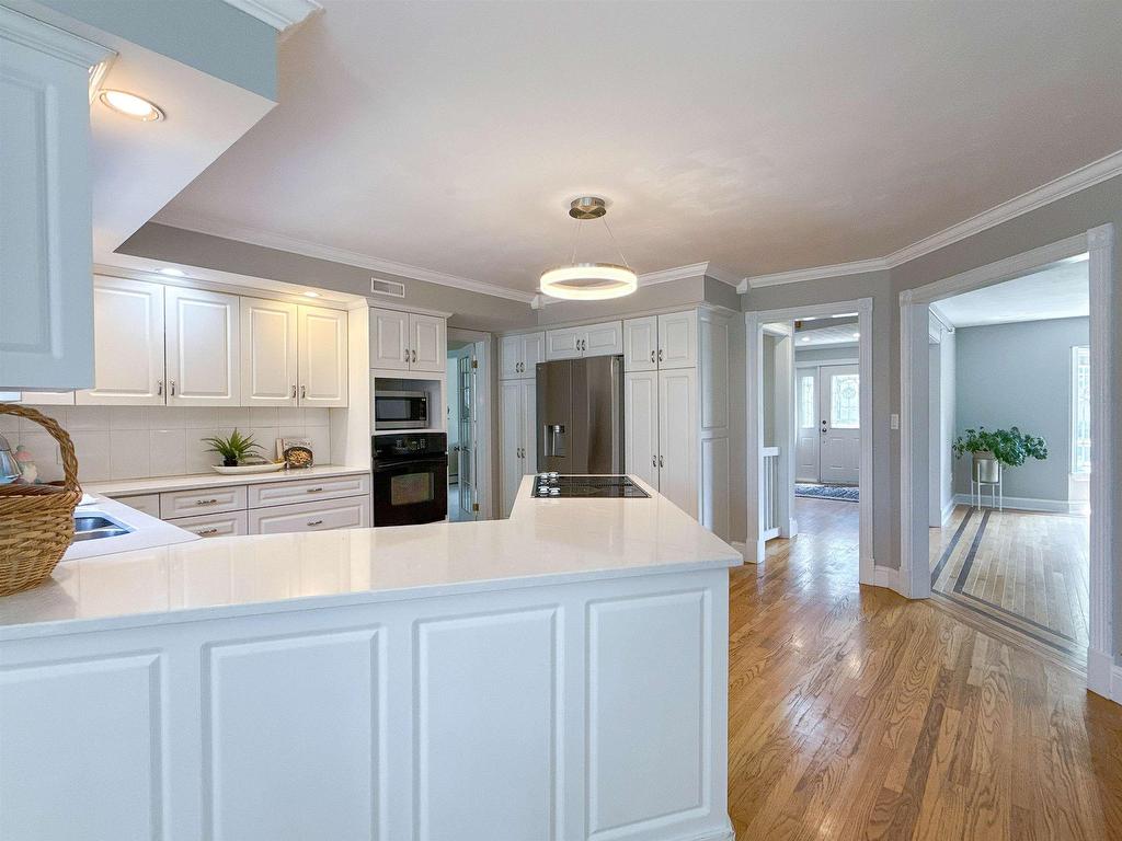 












15 Carr Court

,
Charlottetown,




PE
C1E 1W6

