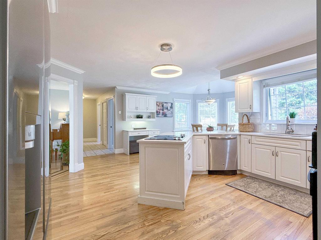 












15 Carr Court

,
Charlottetown,




PE
C1E 1W6

