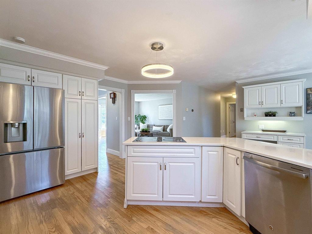 












15 Carr Court

,
Charlottetown,




PE
C1E 1W6

