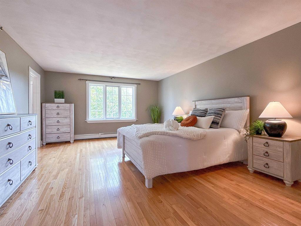 












15 Carr Court

,
Charlottetown,




PE
C1E 1W6


