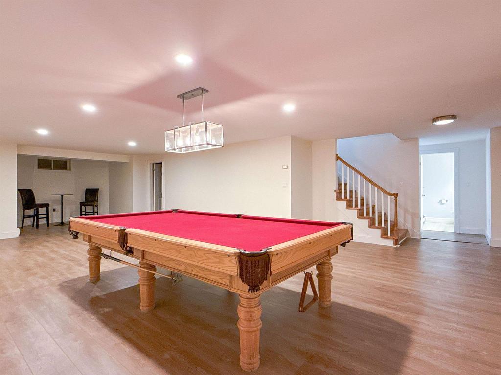 












15 Carr Court

,
Charlottetown,




PE
C1E 1W6

