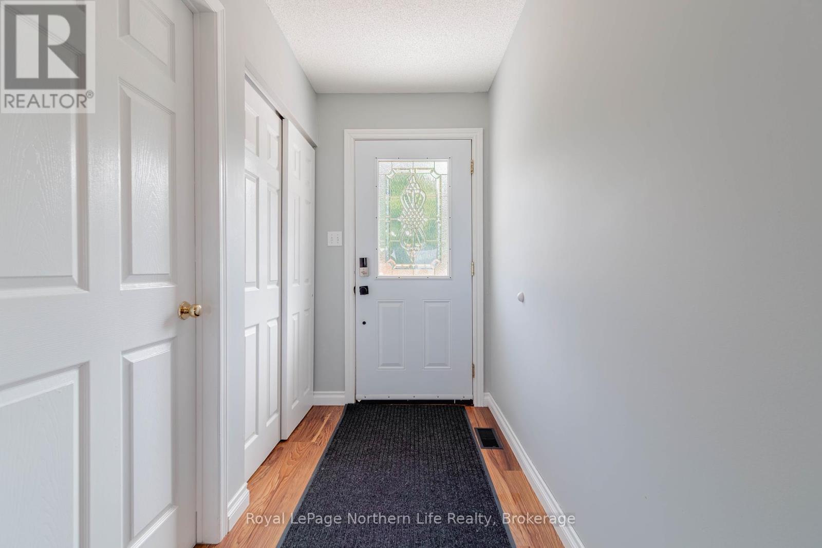 












13 SUNNYSIDE ROAD

,
Bonfield,




Ontario
P0H1K0

