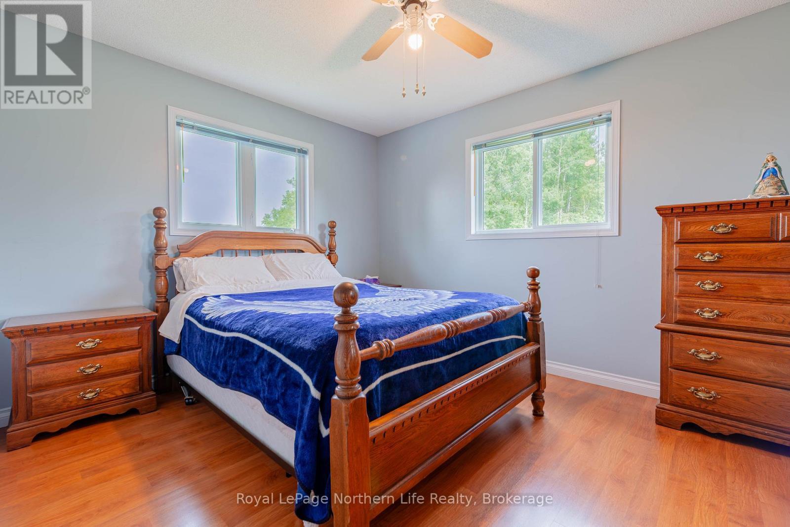 












13 SUNNYSIDE ROAD

,
Bonfield,




Ontario
P0H1K0

