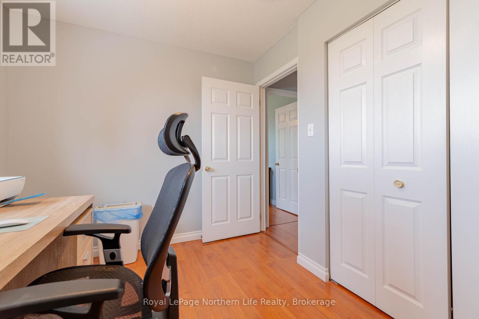 












13 SUNNYSIDE ROAD

,
Bonfield,




Ontario
P0H1K0

