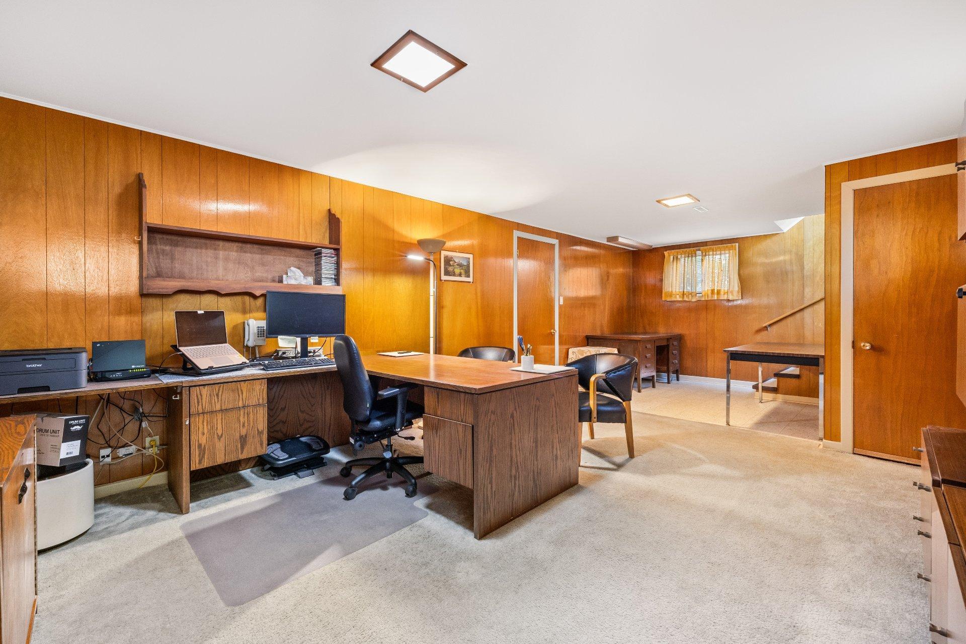 









1603


Av. Massenet

,
Laval (Chomedey),




QC
H7S1A2

