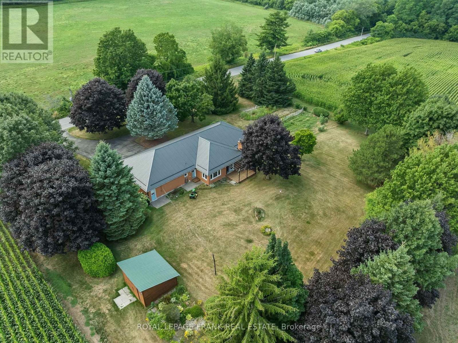 












3311 ZION ROAD

,
Port Hope,




Ontario
L1A3V7

