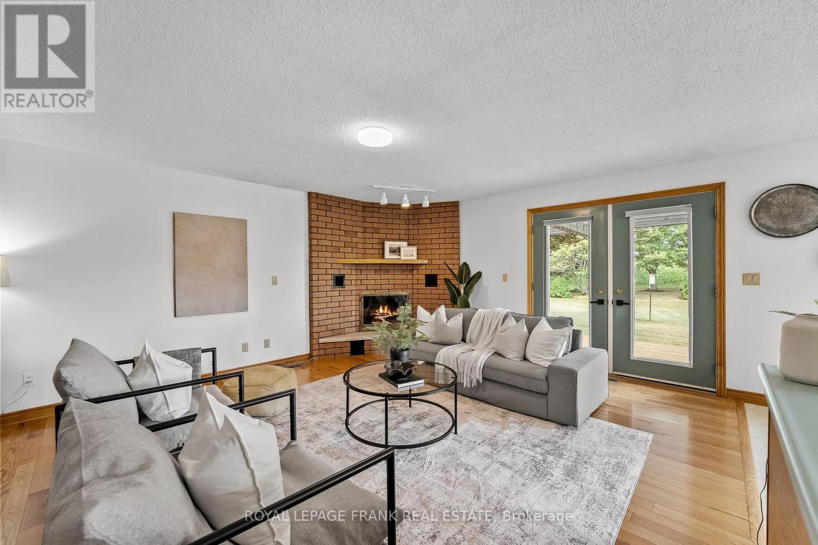 












3311 ZION ROAD

,
Port Hope,




Ontario
L1A3V7

