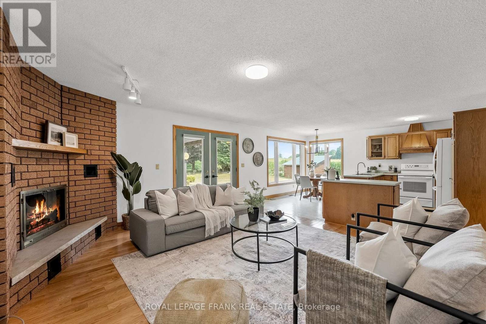 












3311 ZION ROAD

,
Port Hope,




Ontario
L1A3V7


