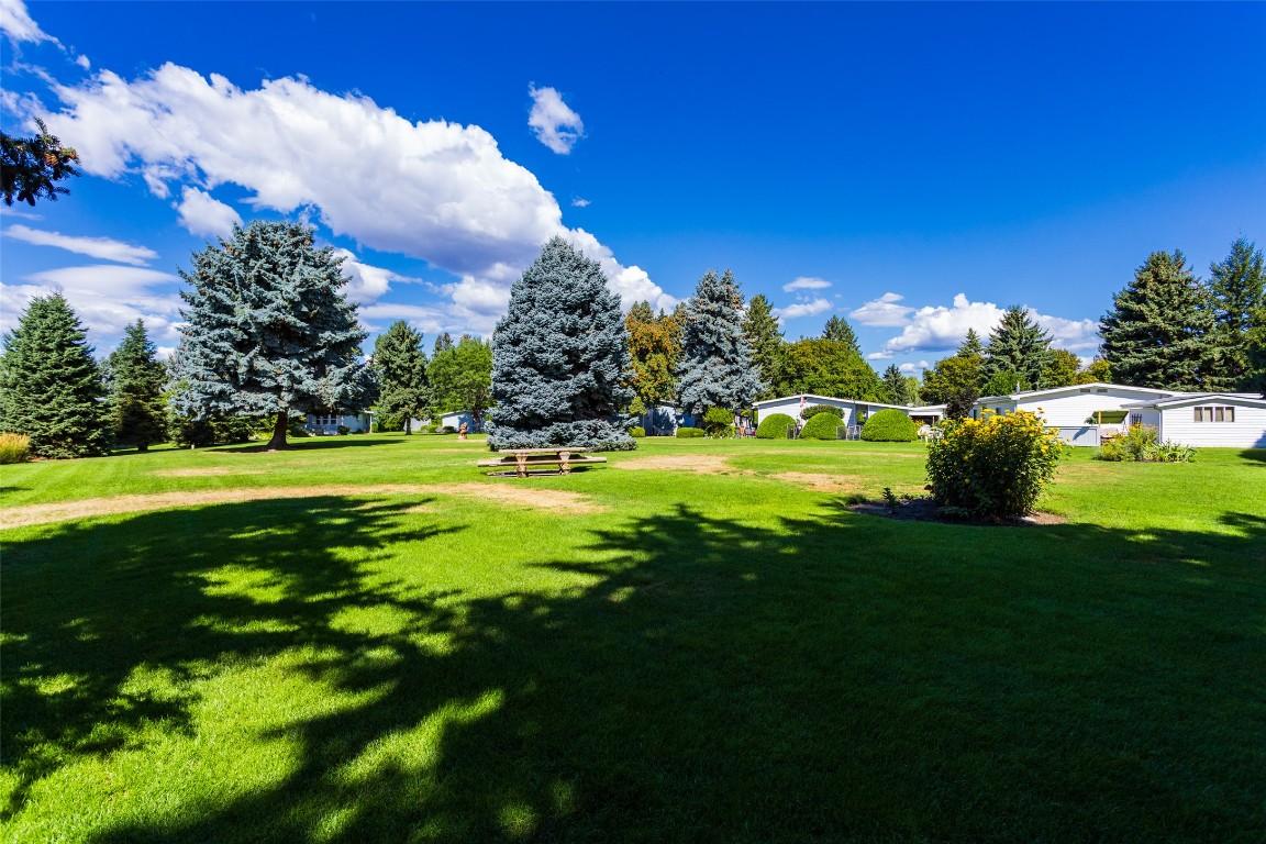 









3535


Casorso

Road, 79,
Kelowna,




BC
V1W 3E1

