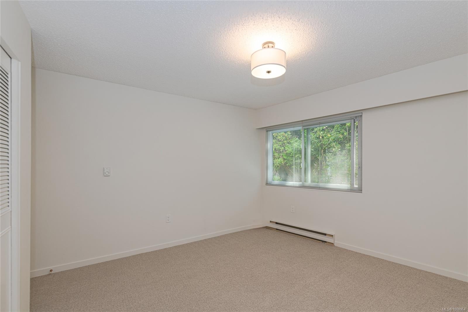 









1875


Lansdowne

Rd, 201,
Saanich,




BC
V8P 1A9

