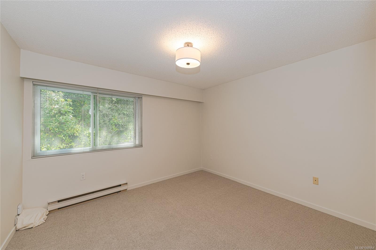 









1875


Lansdowne

Rd, 201,
Saanich,




BC
V8P 1A9

