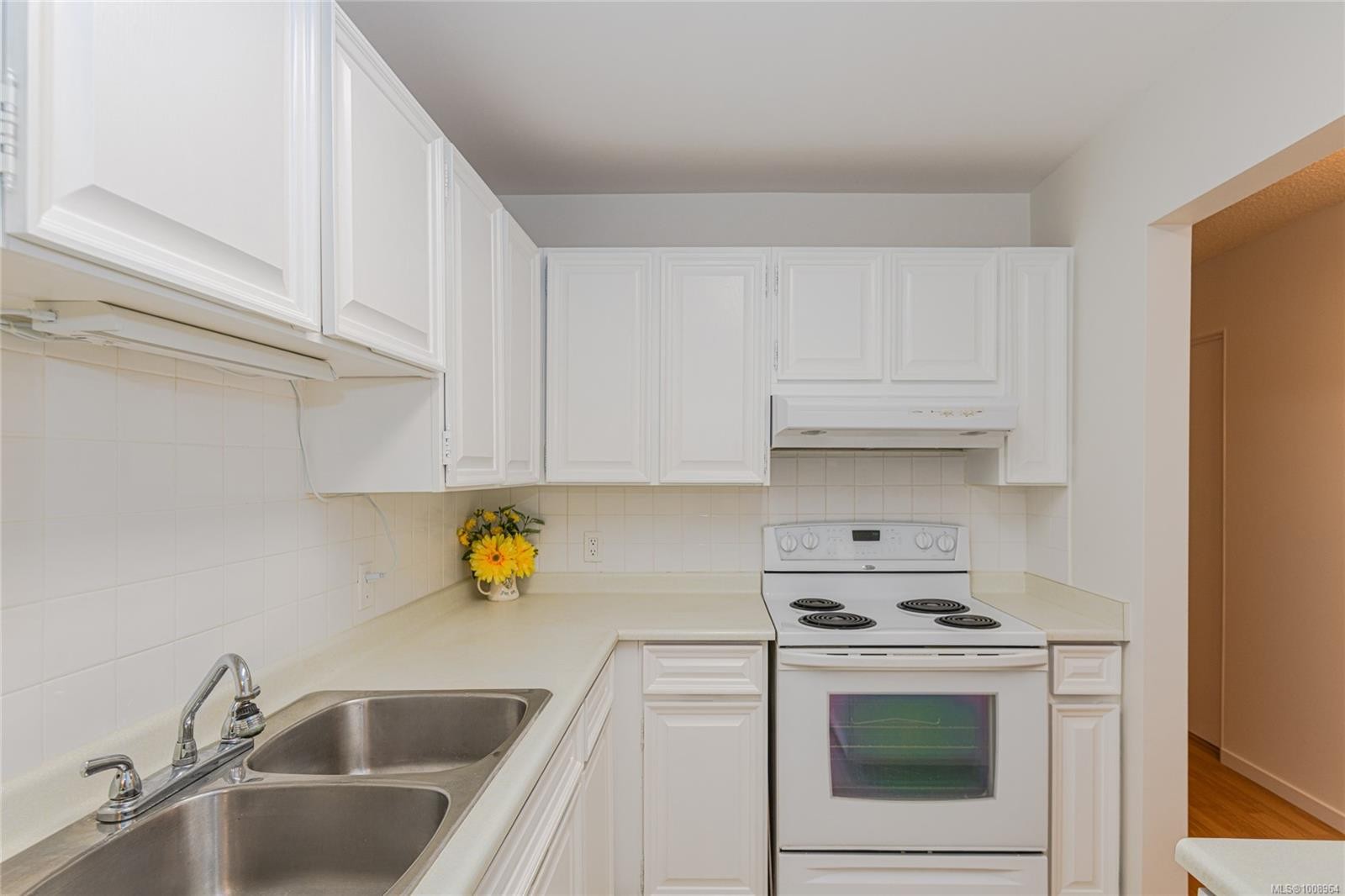 









1875


Lansdowne

Rd, 201,
Saanich,




BC
V8P 1A9

