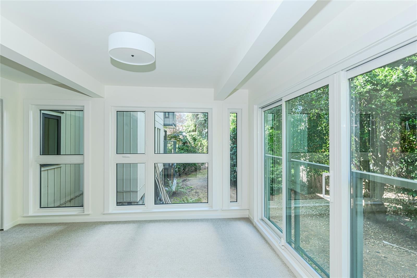 









1875


Lansdowne

Rd, 201,
Saanich,




BC
V8P 1A9

