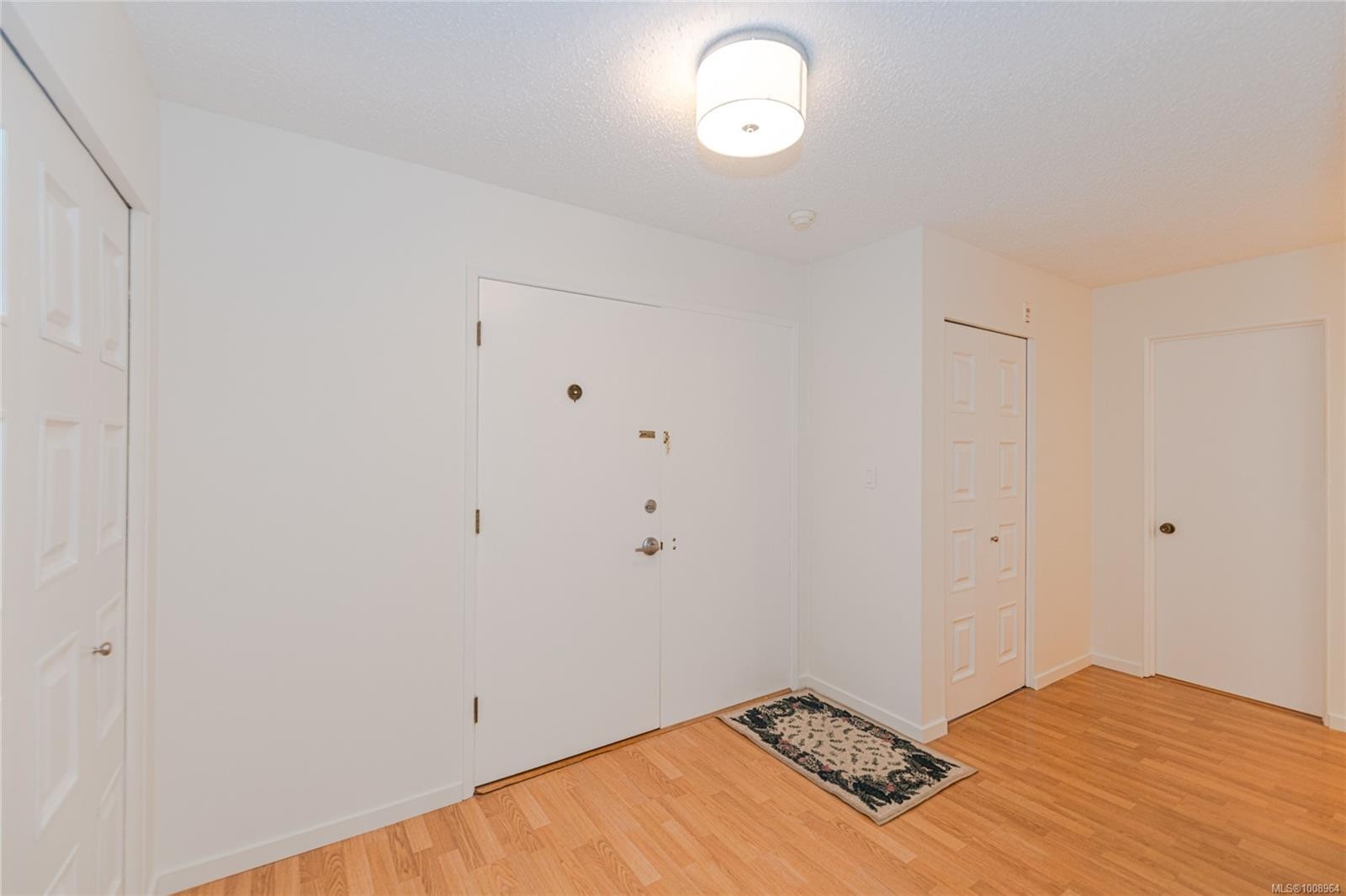 









1875


Lansdowne

Rd, 201,
Saanich,




BC
V8P 1A9

