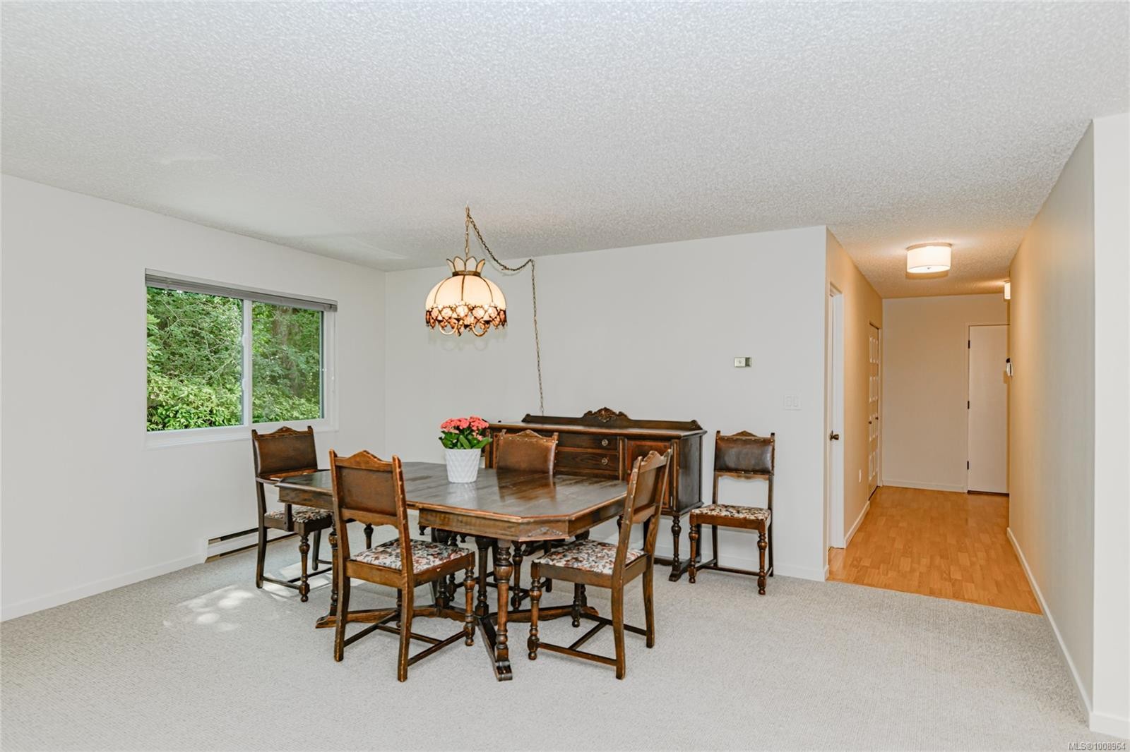 









1875


Lansdowne

Rd, 201,
Saanich,




BC
V8P 1A9

