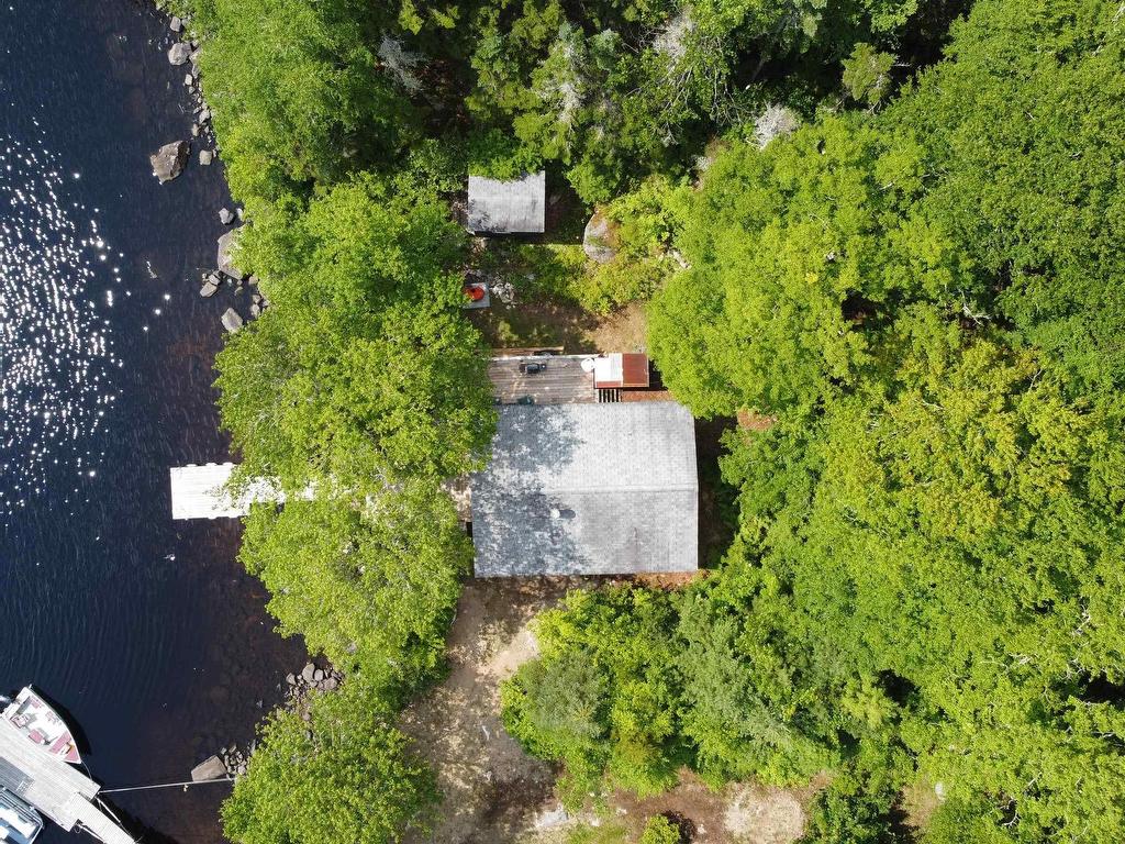 












Lot 18 Northwest Cove

,
Upper Lakeville,







NS
B0J 1Y0

