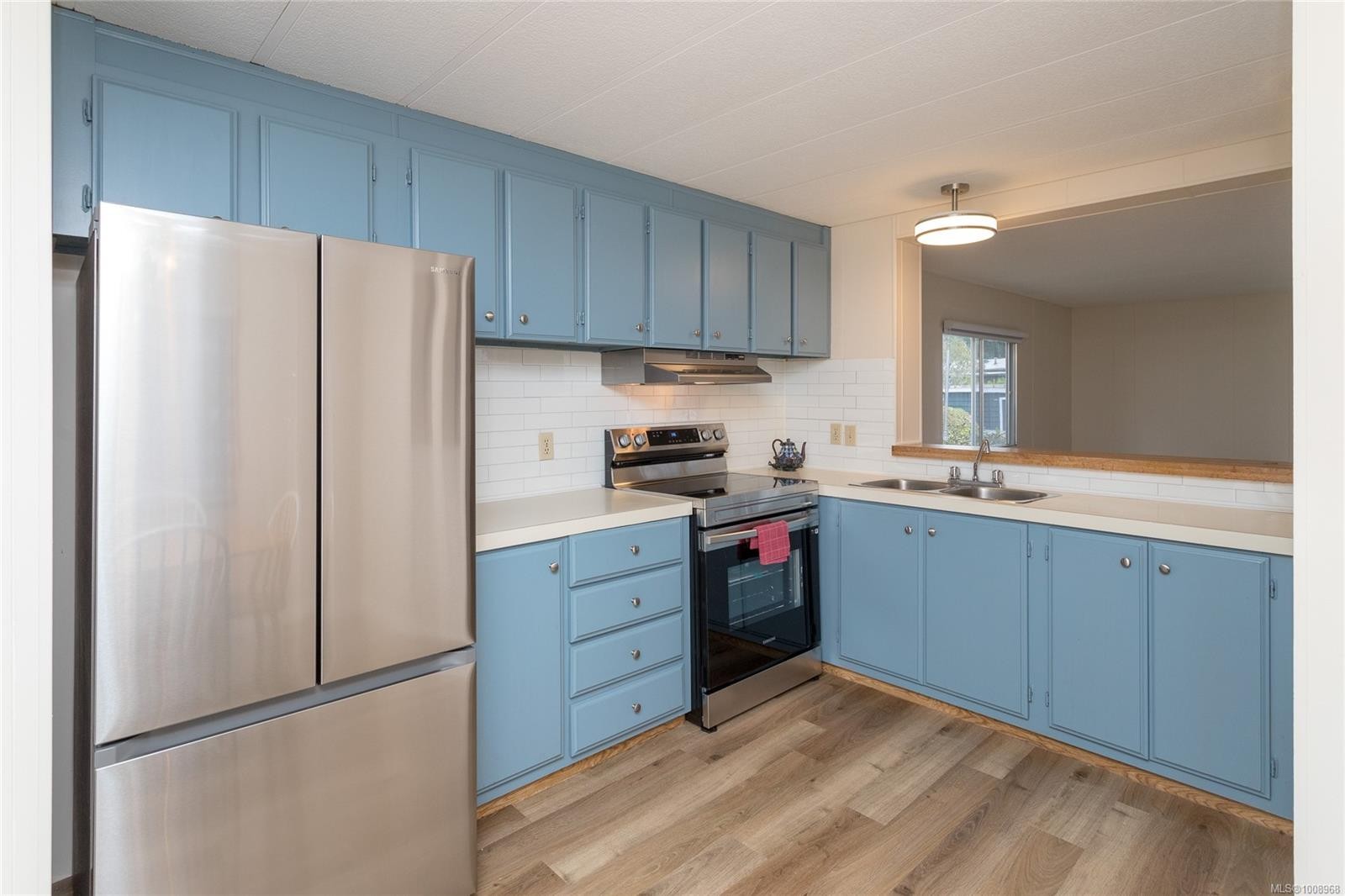









2357


Sooke River

Rd, 12,
Sooke,




BC
V9Z 0X5

