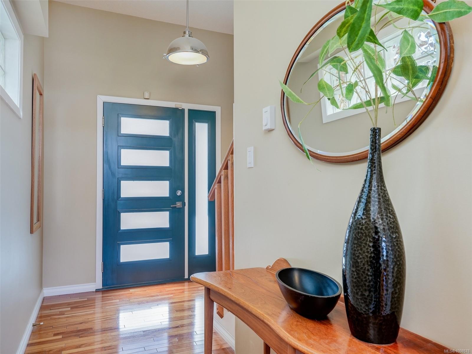 









10680


Blue Heron

Rd,
North Saanich,




BC
V8L 3X9

