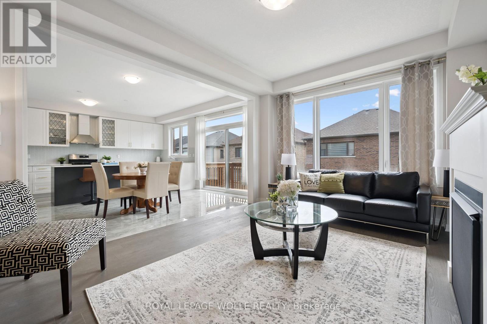 












445 ROBERT WOOLNER STREET

,
North Dumfries,




Ontario
N0B1E0

