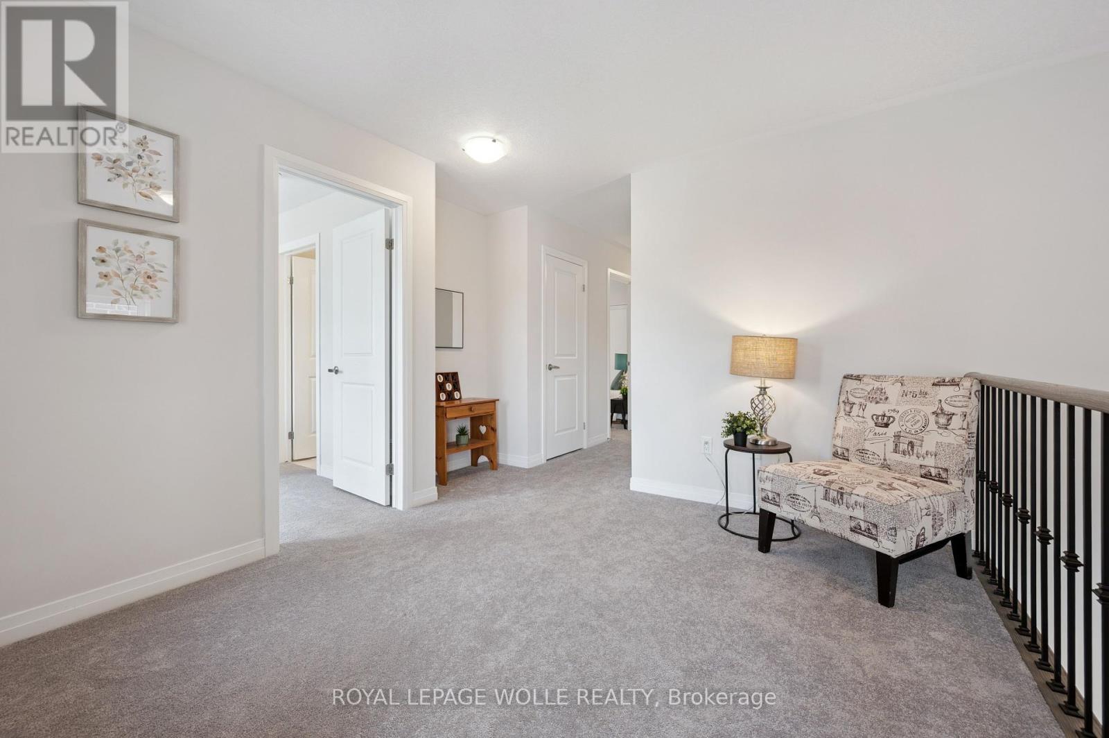 












445 ROBERT WOOLNER STREET

,
North Dumfries,




Ontario
N0B1E0

