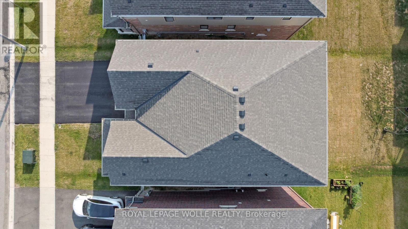 












445 ROBERT WOOLNER STREET

,
North Dumfries,




Ontario
N0B1E0

