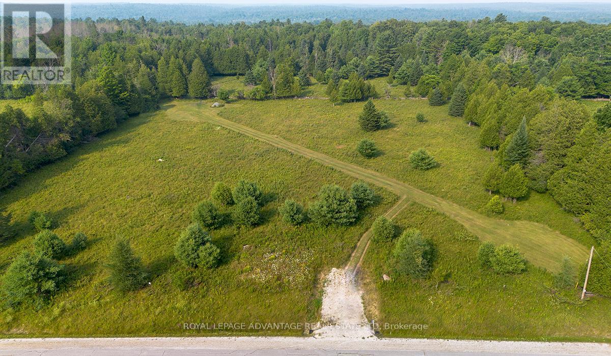 












6074 HIGHWAY 511 ROAD

,
Lanark Highlands,







Ontario
K0G1K0


