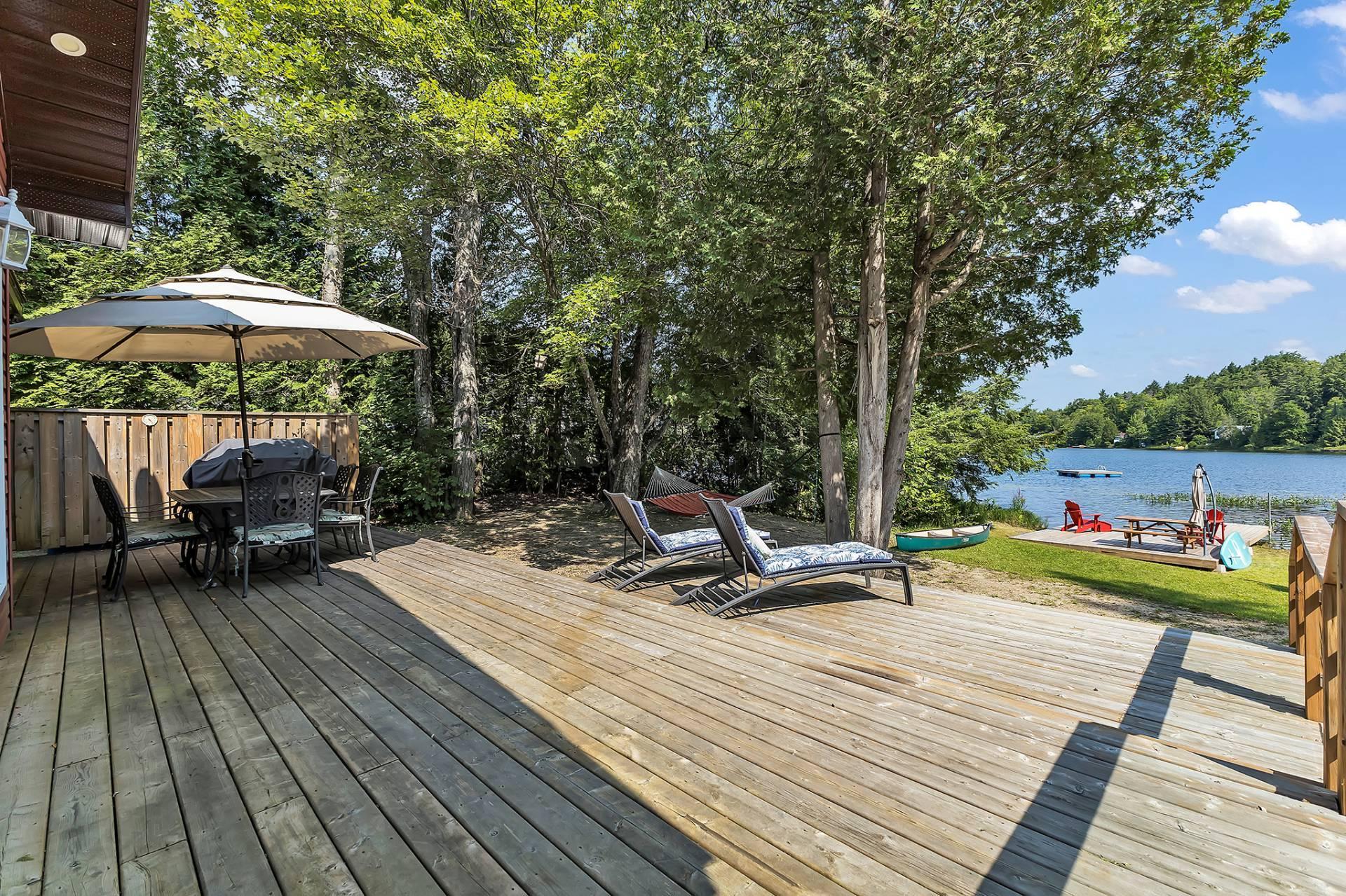 









132


Ch. du Lac-Achigan

,
Val-des-Monts,




QC
J8N1C5

