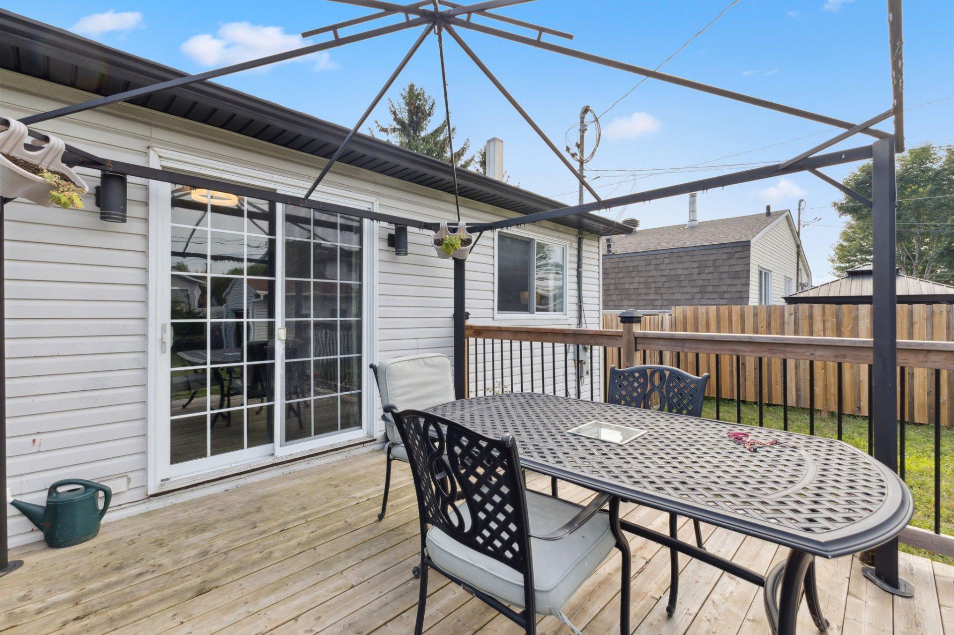 









18


Rue Bocage

,
Gatineau (Gatineau),




QC
J8T5W2

