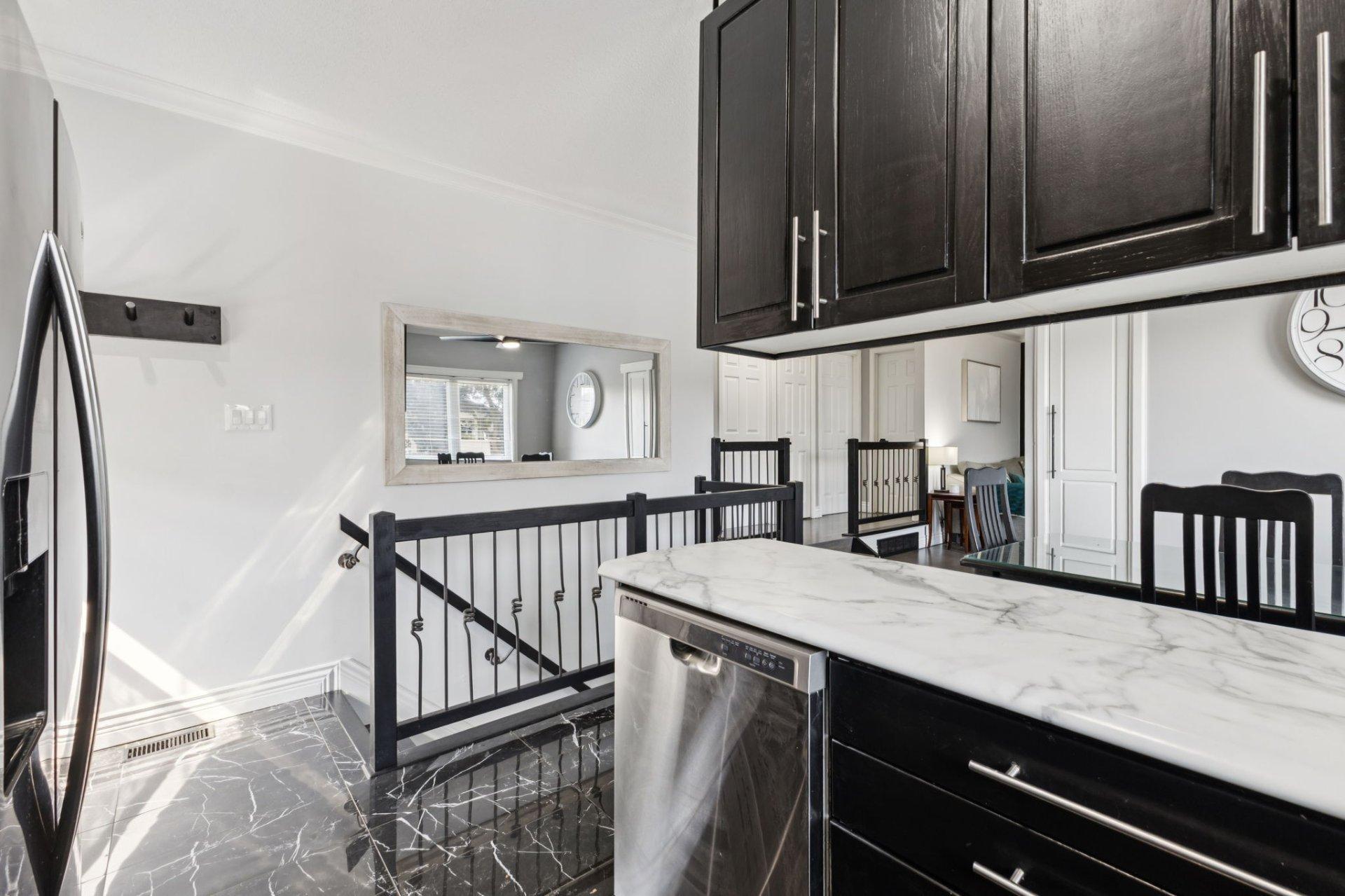 









18


Rue Bocage

,
Gatineau (Gatineau),




QC
J8T5W2

