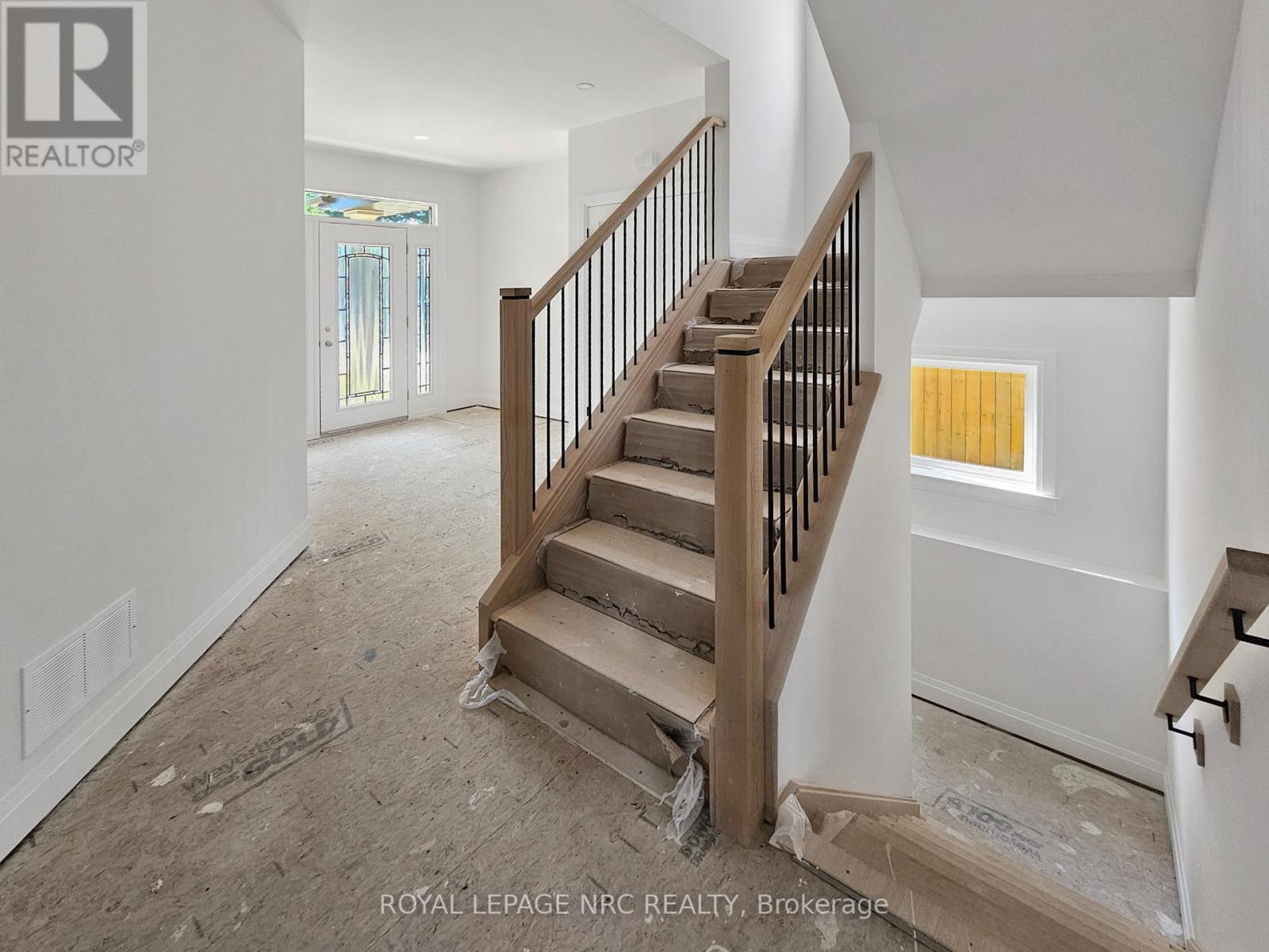 












4705 LEE AVENUE

,
Niagara Falls (Ascot),




Ontario
L2H1M7

