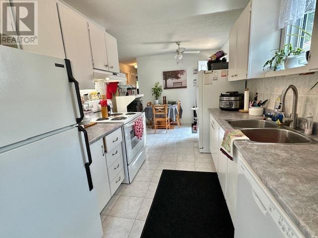 












57 Hergott AVE

,
Elliot Lake,




Ontario
P5A3B1

