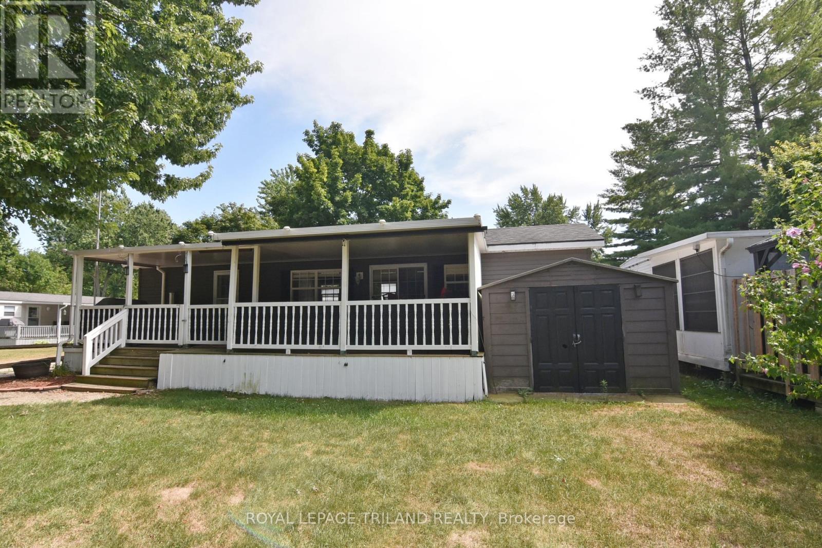 












G34 - 9338 WEST IPPERWASH ROAD

,
Lambton Shores,




Ontario
N0N1J0

